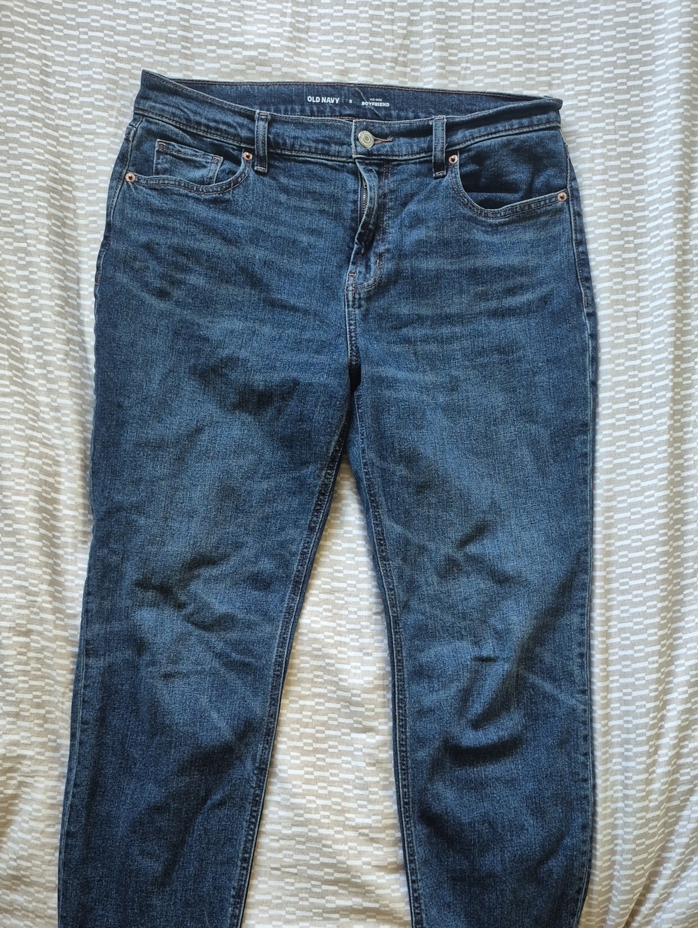 Old Navy Mid Rise Boyfriend Jeans Size 8